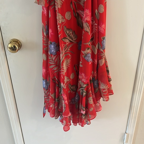 Wayf Floral Wrap Dress - Picture 8 of 9